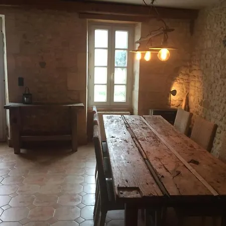 Сasa de vacaciones Maison Authentique, Pierres De Taille, Cheminée.